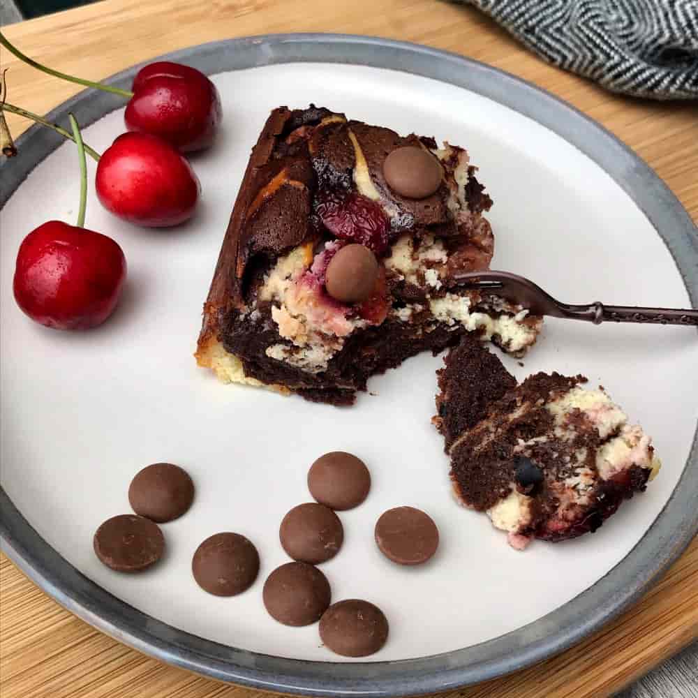 Chocolate & Cherry Cheesecake Brownies